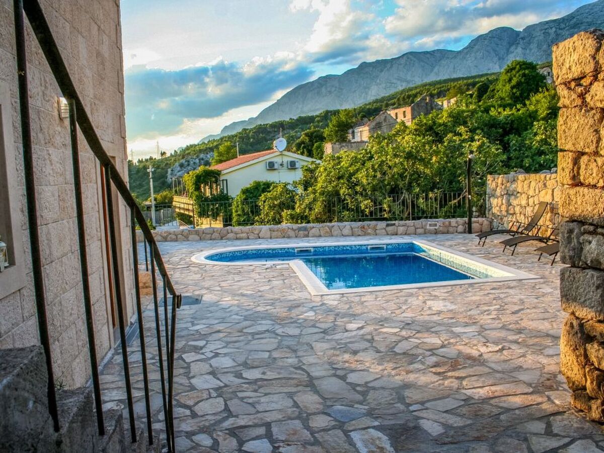 Maison avec piscine privée et vue mer à Podgora - Photo 5