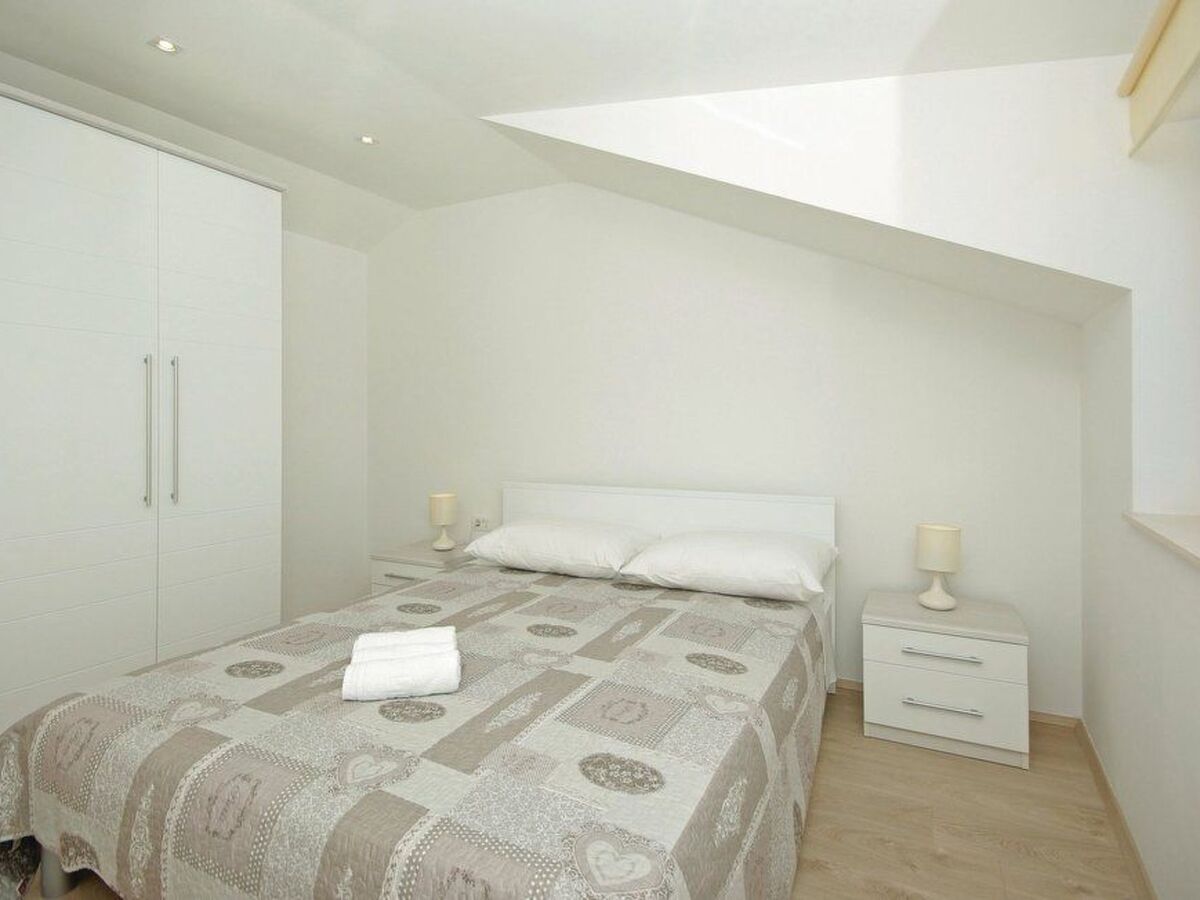 Maison avec piscine privée et vue mer à Podgora - Photo 11