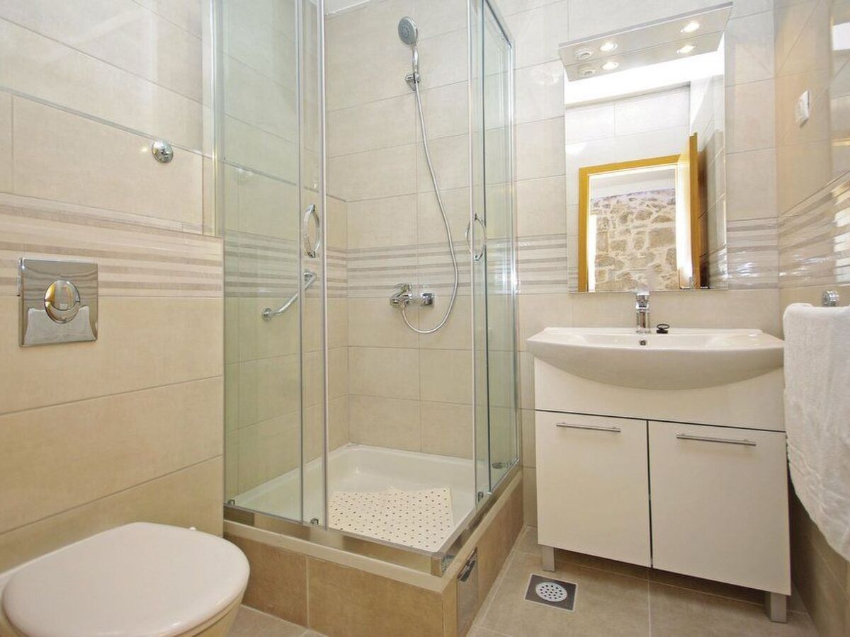 Maison avec piscine privée et vue mer à Podgora - Photo 13