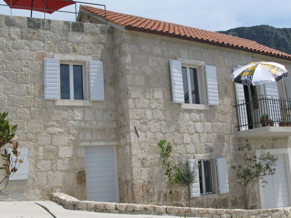 Villa Kulturerbe avec piscine et vue mer à Podgora - Photo 2