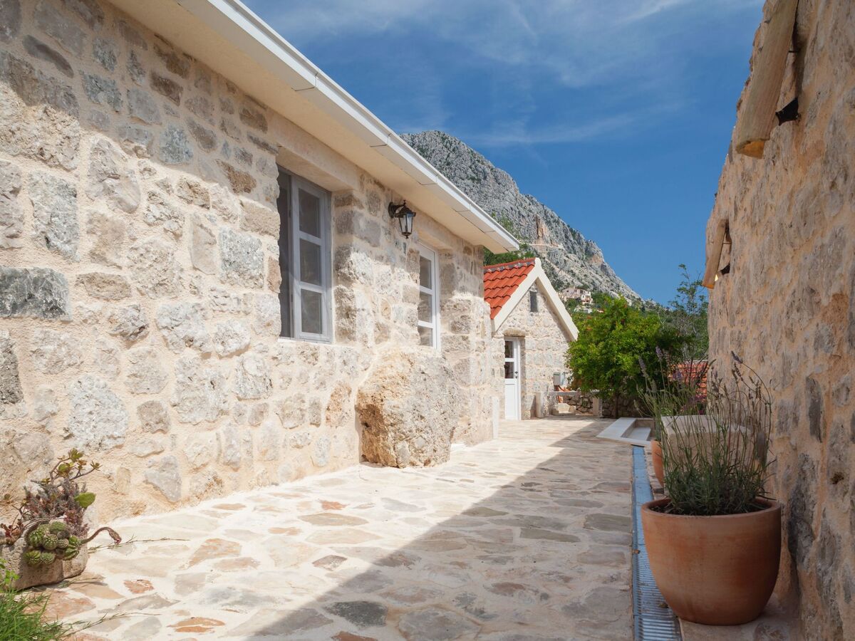 Villa en pierre dalmate avec piscine privée à Podgora - Photo 24