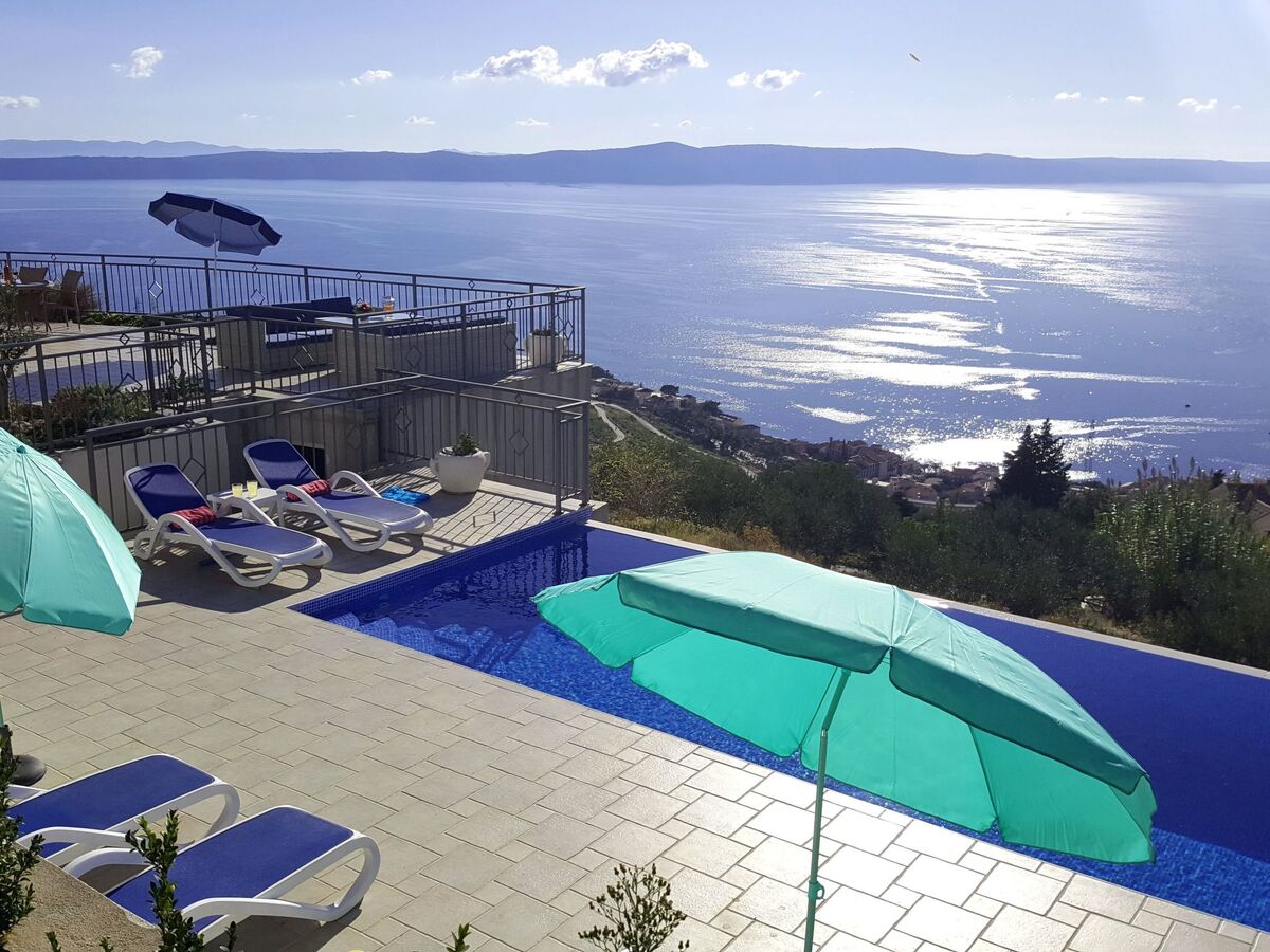 Villa Lilly, maison 220m² avec infinity-pool à Podgora - Photo 2
