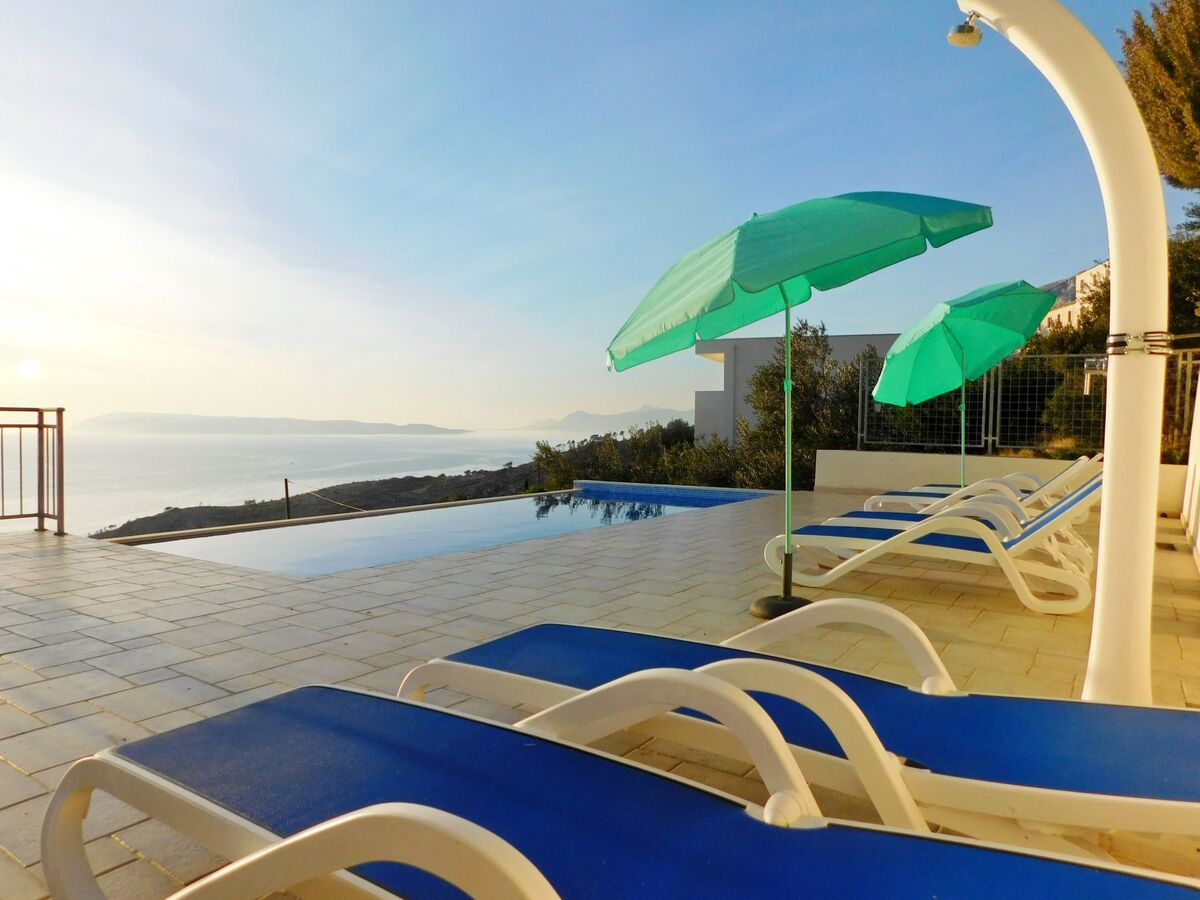 Villa Lilly, maison 220m² avec infinity-pool à Podgora - Photo 7