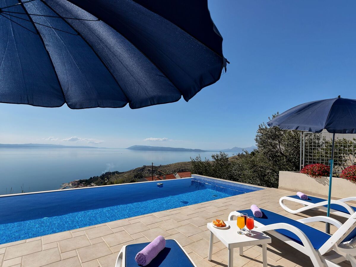 Villa Lilly, maison 220m² avec infinity-pool à Podgora - Photo 14
