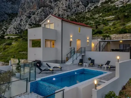 Villa No Stress – Maison avec infinity-pool à Drašnice