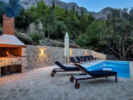 Barbarello - Maison 4 chambres, piscine chauffée, vue mer : photo 4
