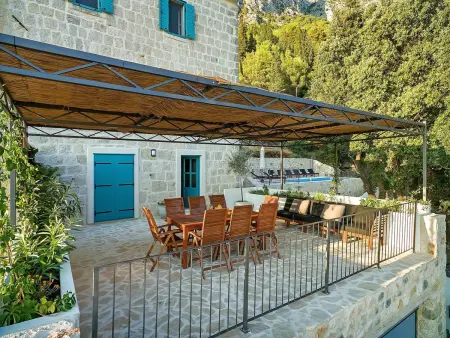 Barbarello - Maison 4 chambres, piscine chauffée, vue mer : photo 9