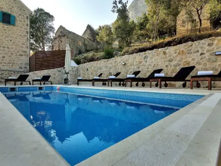 Barbarello - Maison 4 chambres, piscine chauffée, vue mer : photo 18