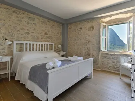 Barbarello - Maison 4 chambres, piscine chauffée, vue mer : photo 25