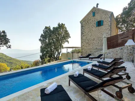 Barbarello - Maison 4 chambres, piscine chauffée, vue mer : photo 39