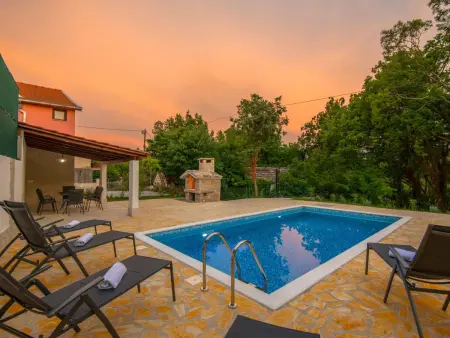 Villa 8 pers. Grubine : piscine privée et jardin : photo 28