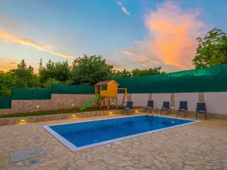 Villa 8 pers. Grubine : piscine privée et jardin : photo 31