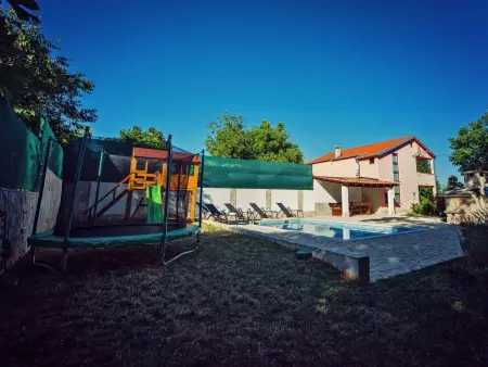 Villa 8 pers. Grubine : piscine privée et jardin : photo 36