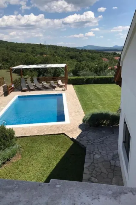 Villa Domus Dominica, piscine privée et terrasse à Donji Vinjani : photo 47