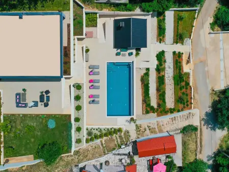 Villa Dobri Dida – Maison 6 pers. piscine et vignobles : photo 6