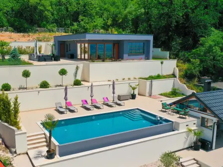Villa Dobri Dida – Maison 6 pers. piscine et vignobles : photo 9