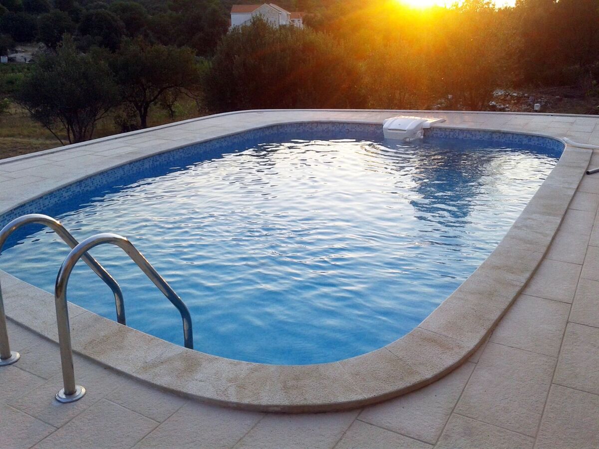 Kastil – Maison 8 pers. avec piscine privée à Zrnovo - Photo 6