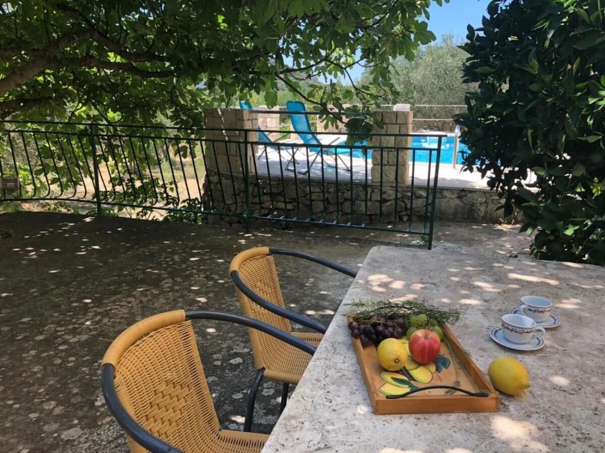 Kastil – Maison 8 pers. avec piscine privée à Zrnovo - Photo 14