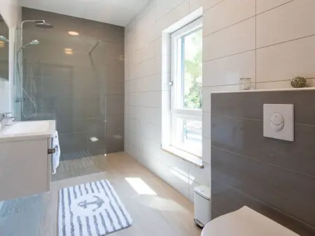Villa Malsina – Maison 8 pers., piscine chauffée à 150 m de la mer : photo 21