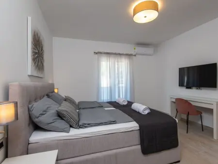 Villa Malsina – Maison 8 pers., piscine chauffée à 150 m de la mer : photo 23