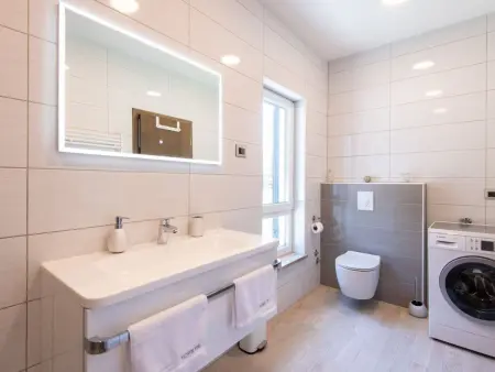 Villa Malsina – Maison 8 pers., piscine chauffée à 150 m de la mer : photo 26