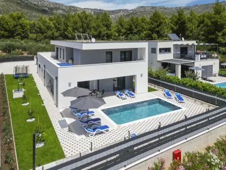Villa Malsina – Maison 8 pers., piscine chauffée à 150 m de la mer : photo 45