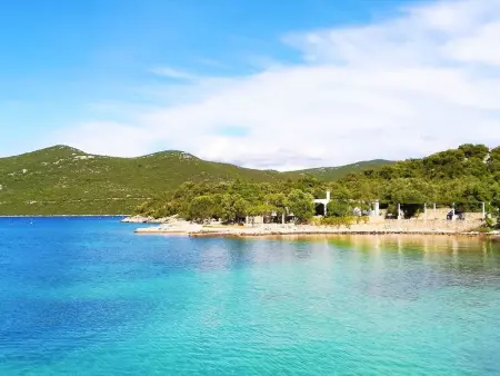 Maison avec plage privée à Putniković : photo 23