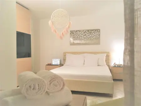 Maison avec plage privée à Putniković : photo 25