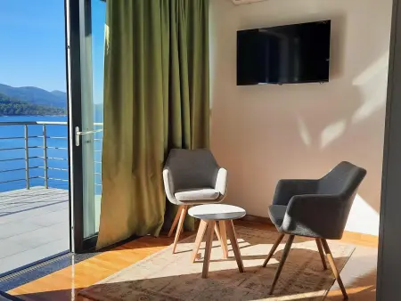 Villa Hera, maison 8 personnes avec piscine face à la mer : photo 24