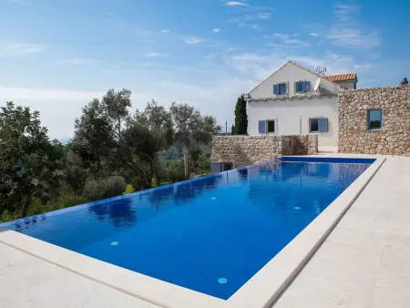 Villa Ella – Maison Dalmate avec Infinity-Pool à Sipan : photo 21