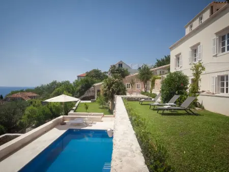 Villa Orti, demeure historique 7 chambres à 200m de la Vieille Ville : photo 11