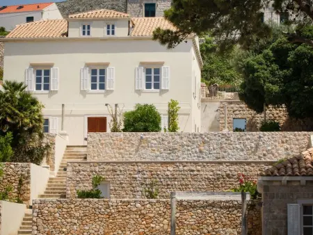 Villa Orti, demeure historique 7 chambres à 200m de la Vieille Ville : photo 14