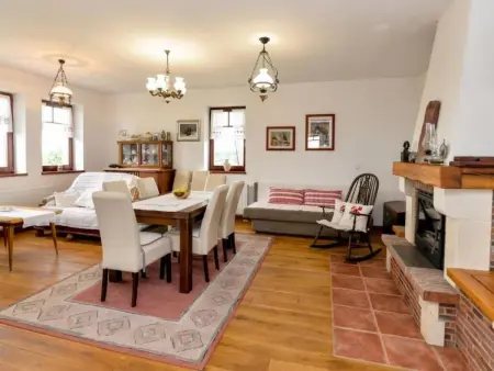 Maison Sofija avec piscine privée à Vrtlinovec : photo 5