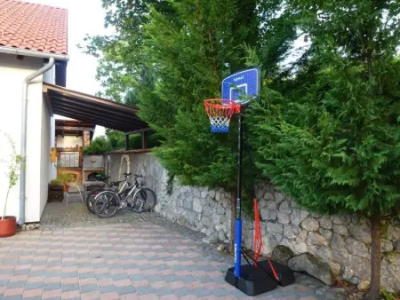 Maison Sofija avec piscine privée à Vrtlinovec : photo 22