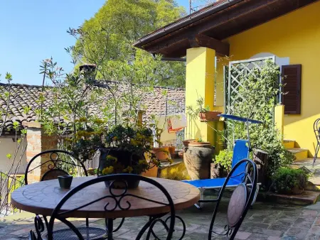 Location appartement à Cavagnolo, Rote Rose