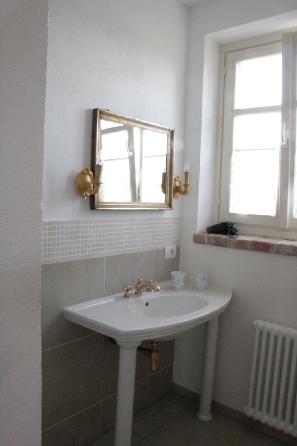 Appartement rénové avec vue sur les vignobles du Piémont - Photo 2