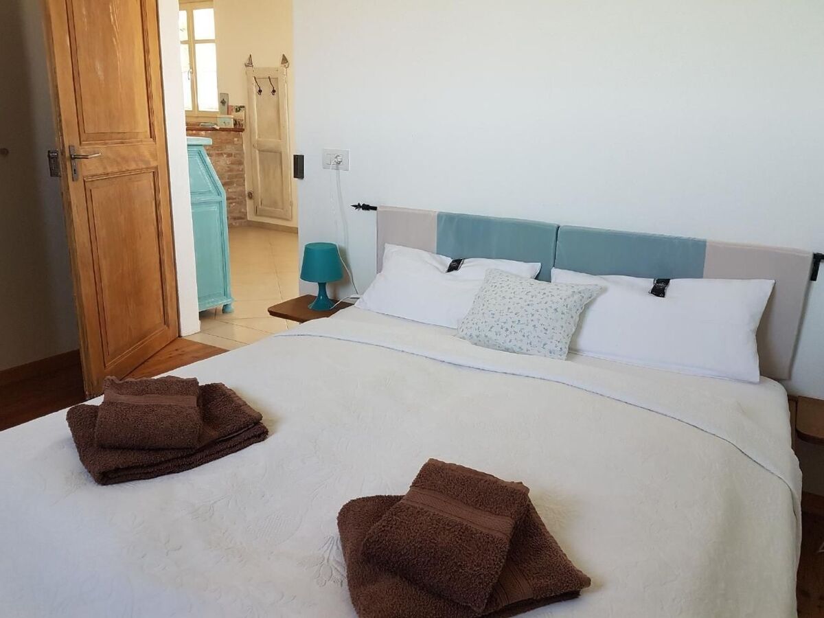 Appartement rénové avec vue sur les vignobles du Piémont - Photo 11