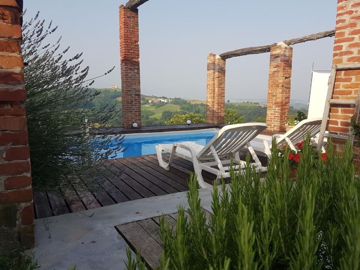 Appartement rénové avec vue sur les vignobles du Piémont - Photo 12