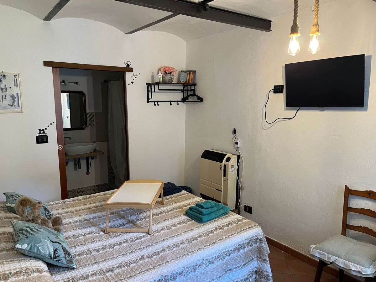 Orchidea Room à Castellero, appartement avec piscine - Photo 2