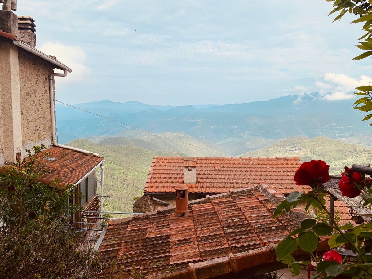 Appartement 4 pers. avec terrasse vue panoramique à Bajardo - Photo 4