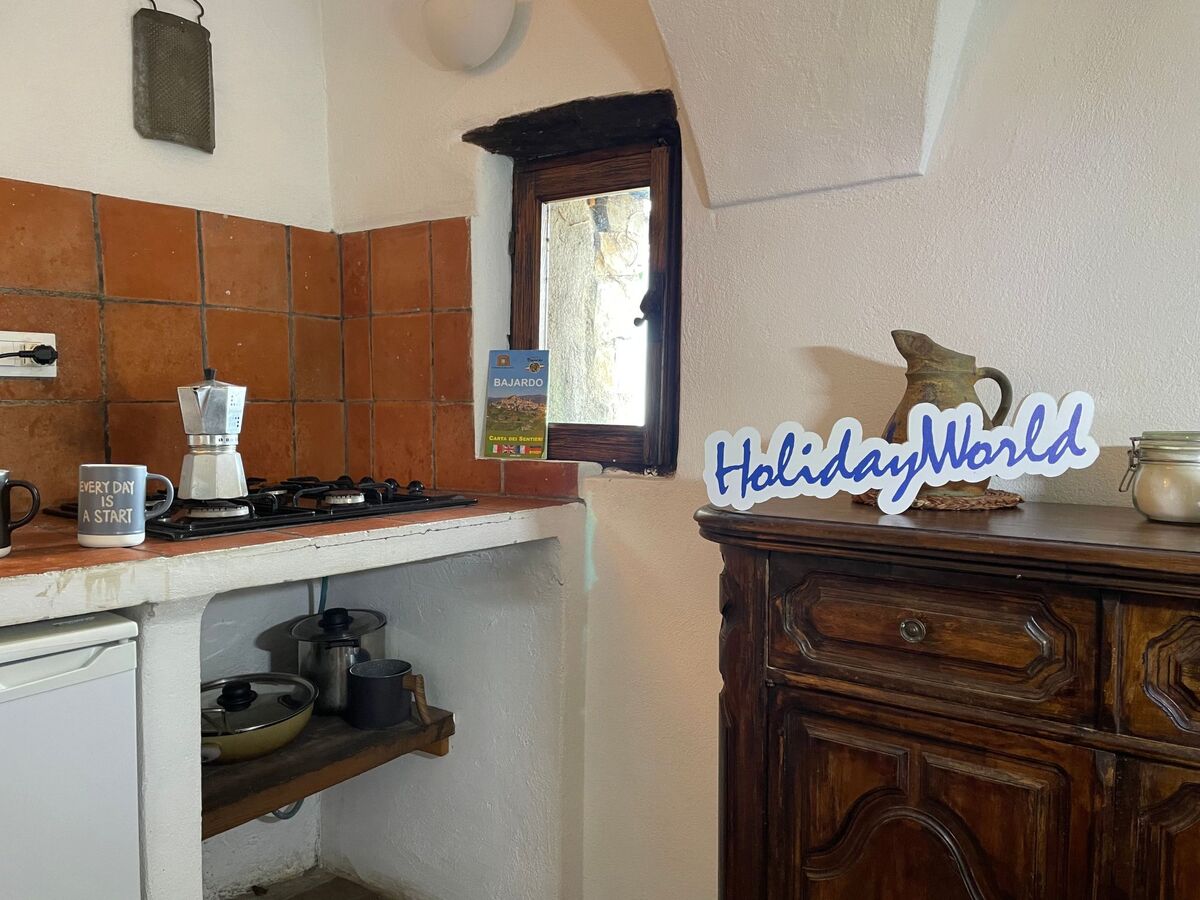 Lovers Nest, appartement médiéval à Bajardo - Photo 8