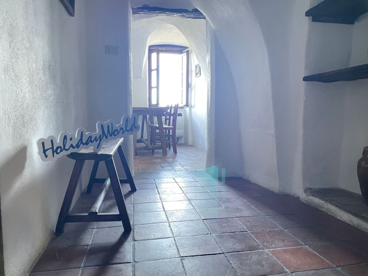 Lovers Nest, appartement médiéval à Bajardo - Photo 11