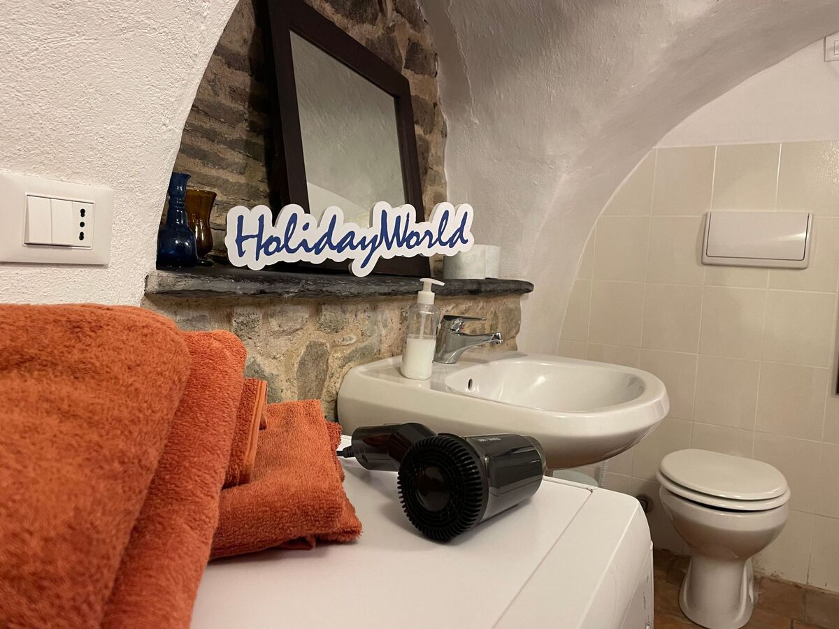 Lovers Nest, appartement médiéval à Bajardo - Photo 12