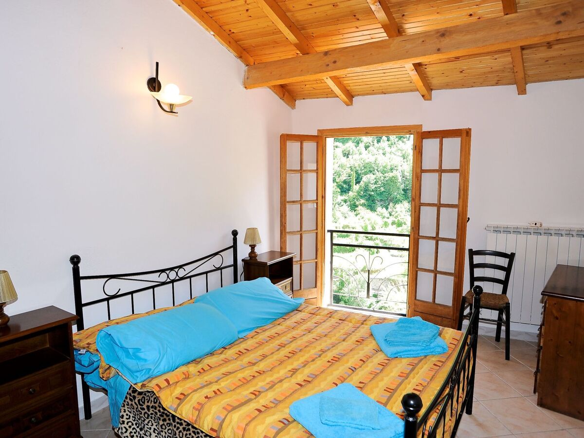 Appartement Pigna avec terrasse, balcon et accès PMR - Photo 13