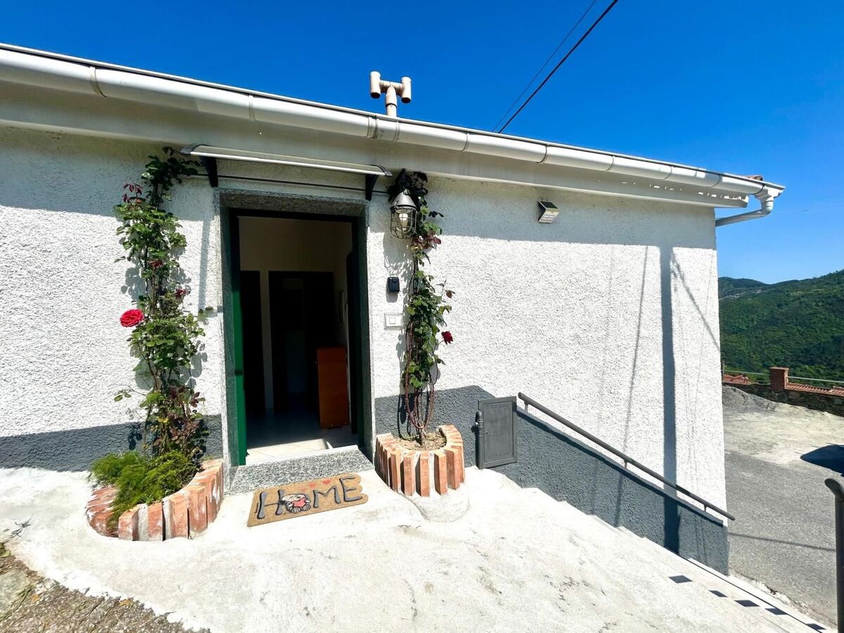 Villa La Rosa à Segno, 6 km de la mer - Photo 15