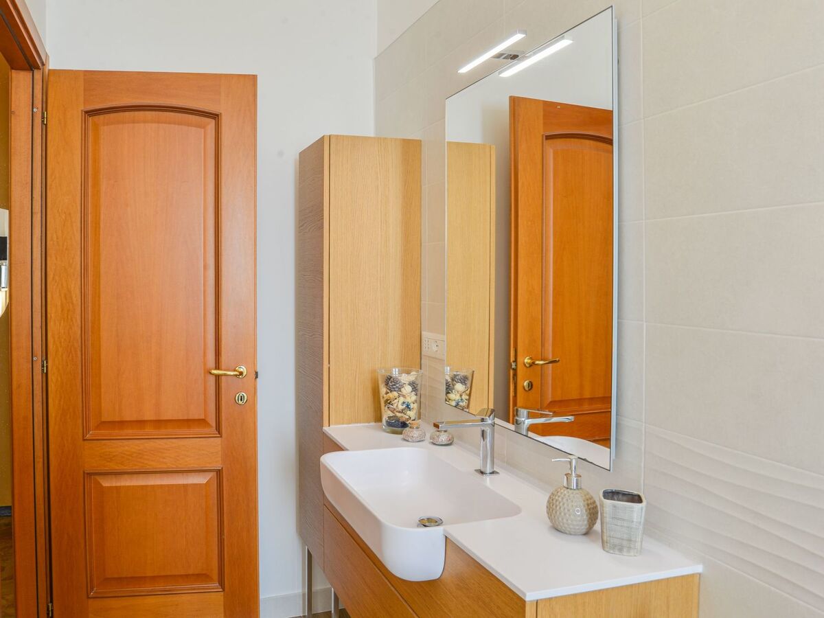 Appartement 6 pers. vue mer à Vado Ligure - Photo 19