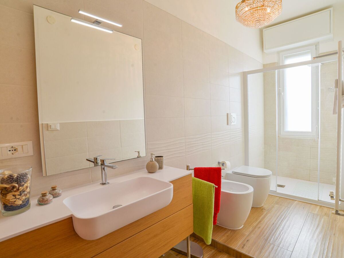 Appartement 6 pers. vue mer à Vado Ligure - Photo 20