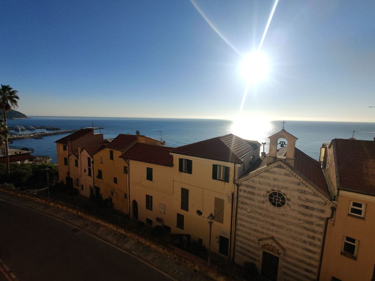 Appartement historique 6 pers. à Imperia, vue mer - Photo 4