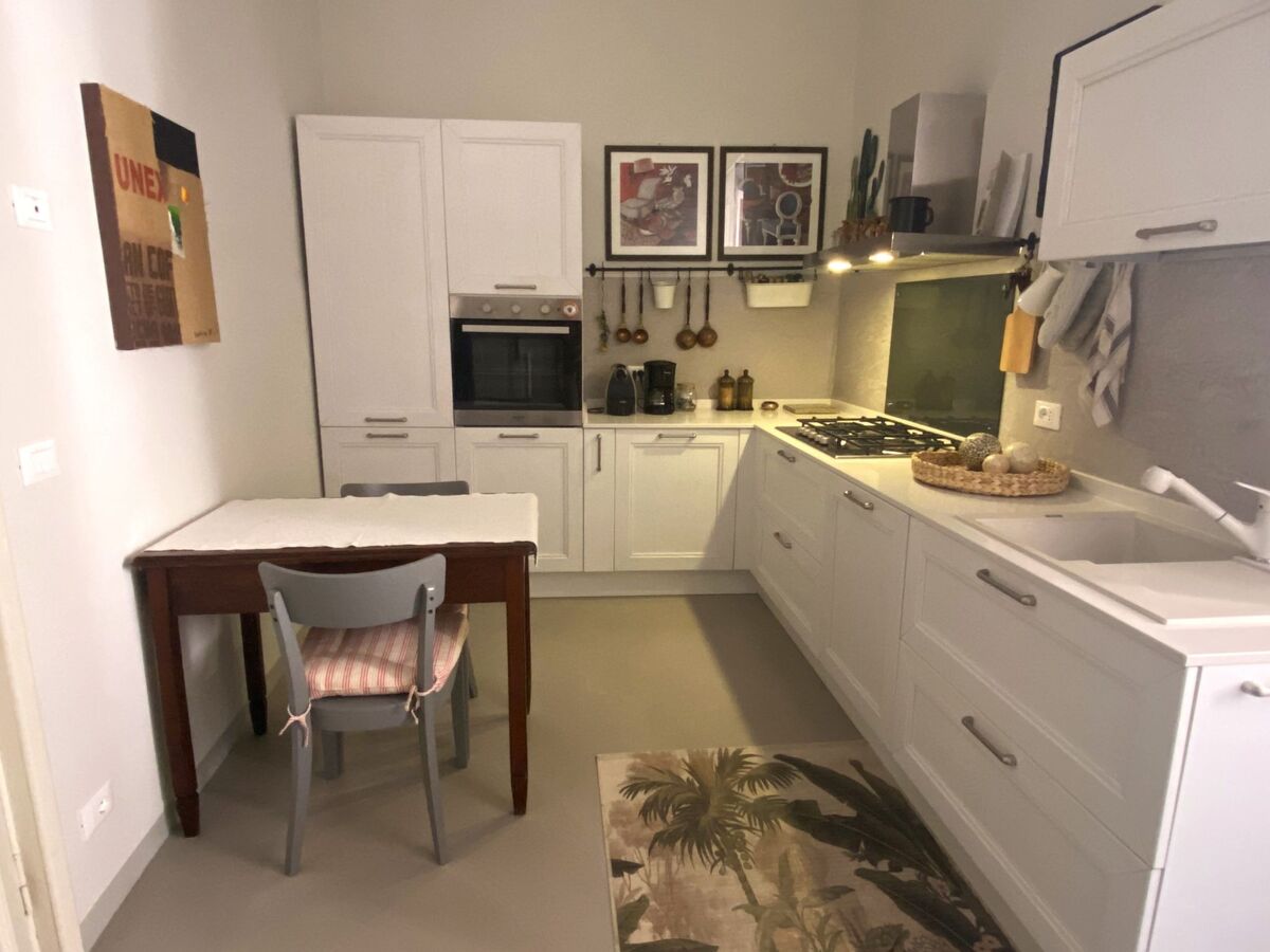Appartement historique 6 pers. à Imperia, vue mer - Photo 10