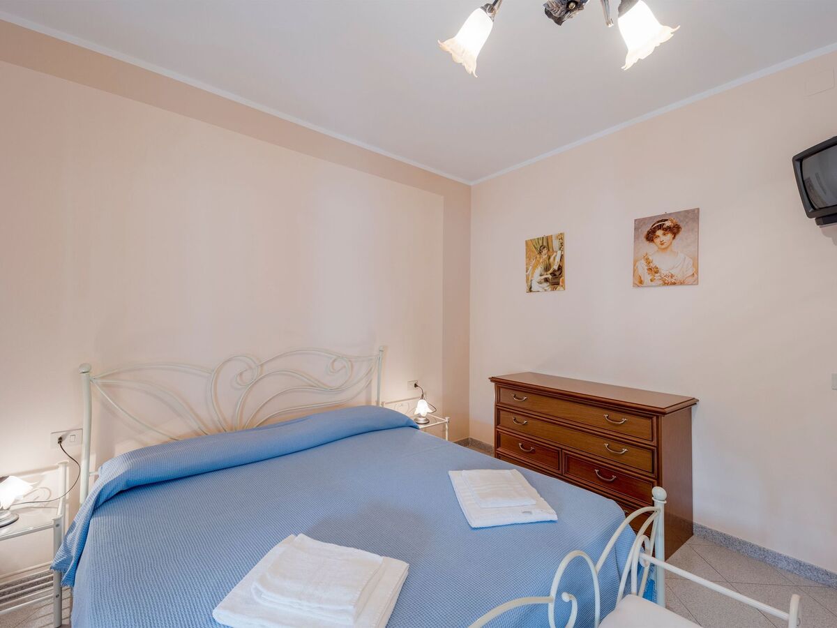 Villa indépendante Borgomaro, piscine privée, parking - Photo 18